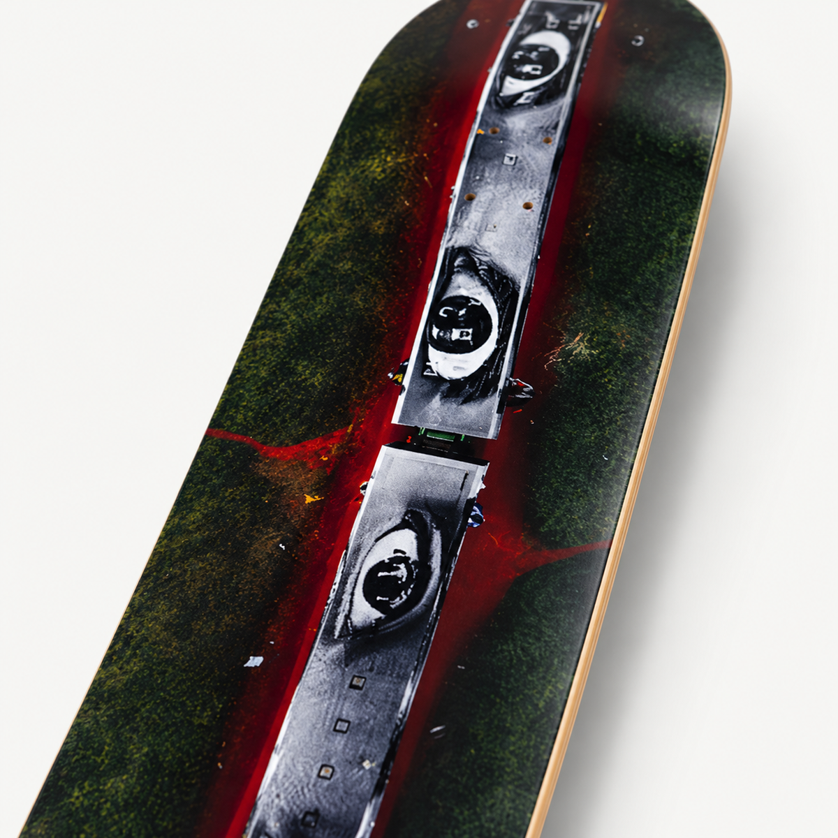The Skateroom x JR - 28 Millimeter
